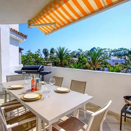 1080 - Golden Jacuzzi Apartmán Marbella