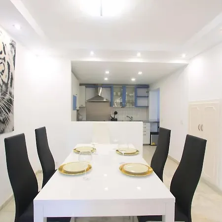 Appartement 1080 - Golden Jacuzzi Marbella