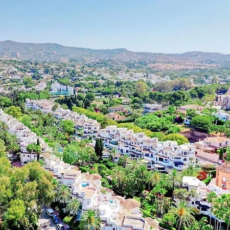 Appartement 1080 - Golden Jacuzzi Marbella