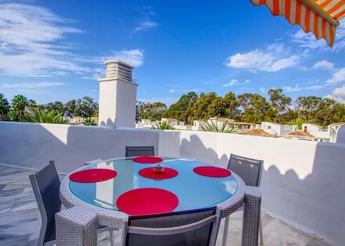 Apartamento 1080 - Golden Jacuzzi Marbella