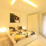 Apartamento 1080 - Golden Jacuzzi *