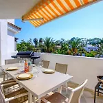 1080 - Golden Jacuzzi Apartamento Marbella