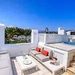 Apartamento 1080 - Golden Jacuzzi *